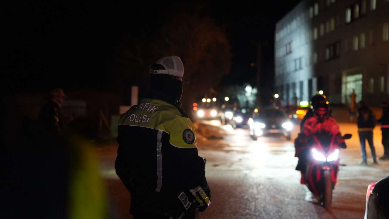 Menteşe’de Yılbaşı Öncesi Asayiş ve Trafik Denetimleri Artırıldı 3